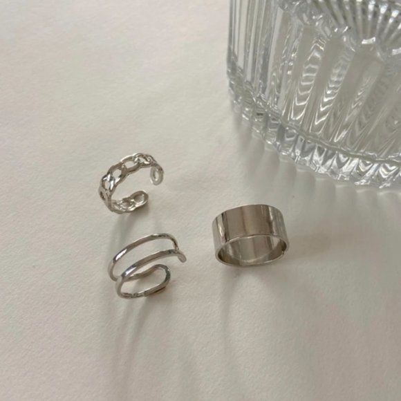 🍒2/$25 Silver Stacking Rings - Picture 3 of 7